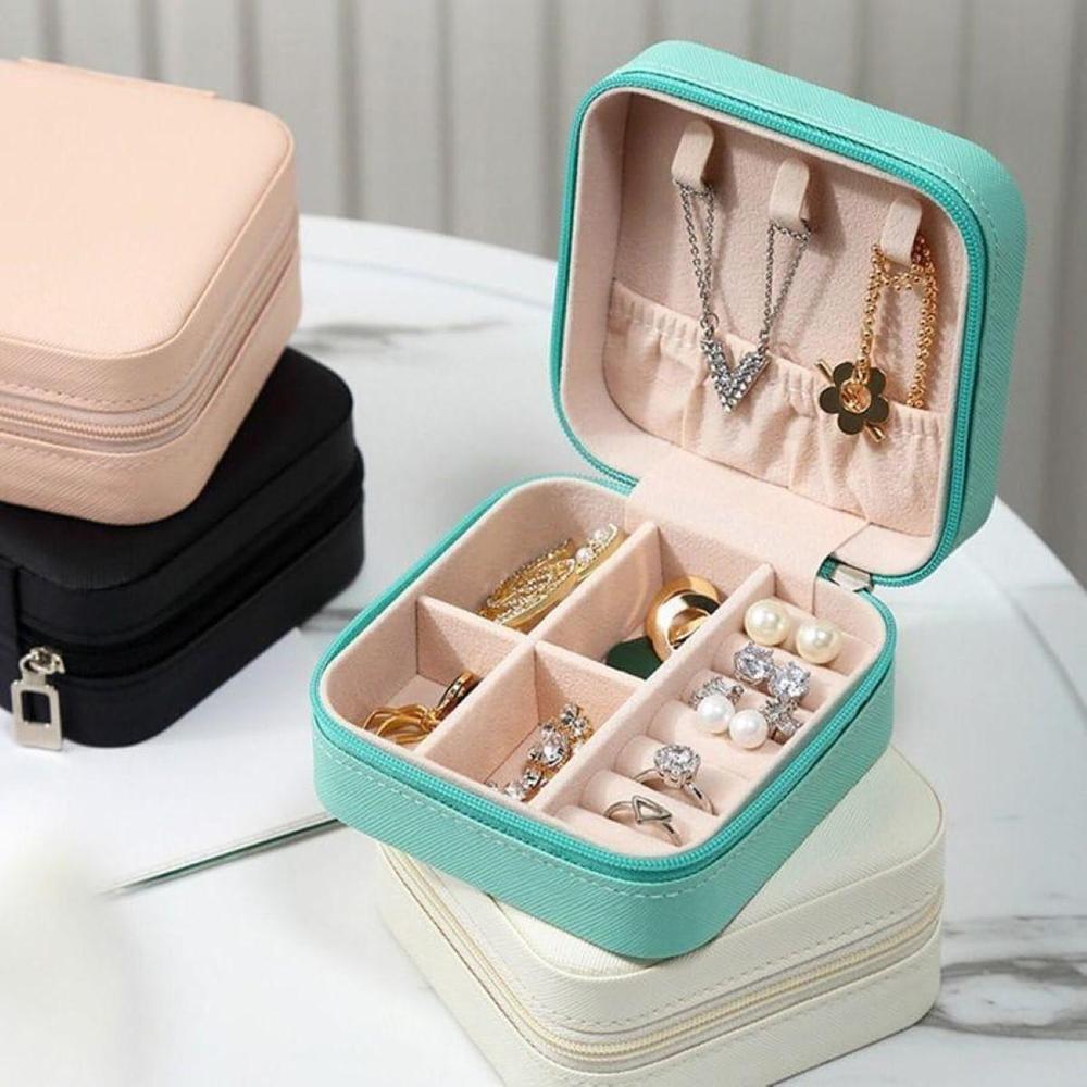 Pastel Green Jewelry Box – Portable Organizer for Rings, Earrings &amp; Necklaces